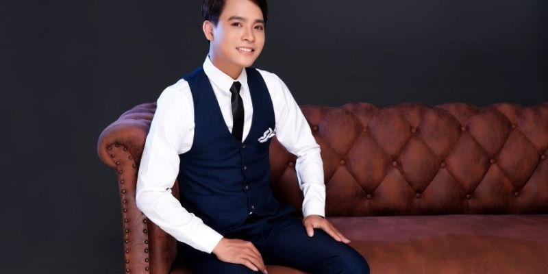 Hành trình xây dựng nhà cái của tác giả Minh Minh